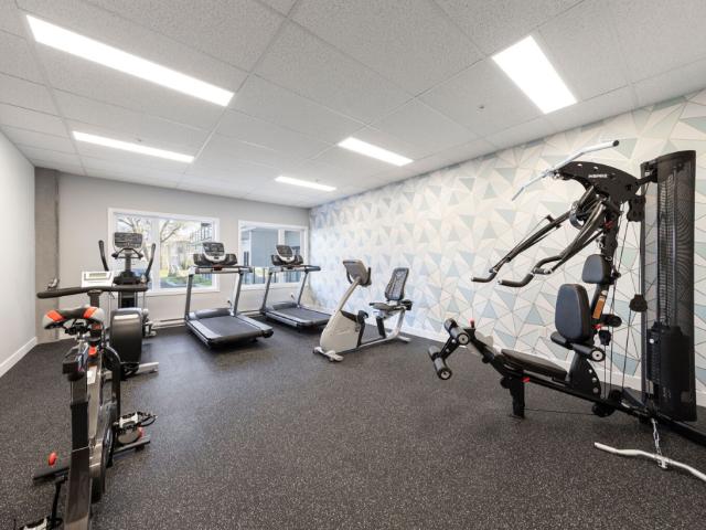 Condo à Louer 4010 Bd Guillaume Couture, Desjardins Lévis 22 photos | Logis Québec
