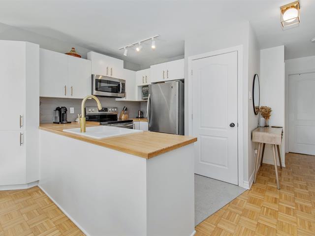 Condo à Louer 7705 Arthur Sauvé, Fabreville Laval 12 photos | Logis Québec