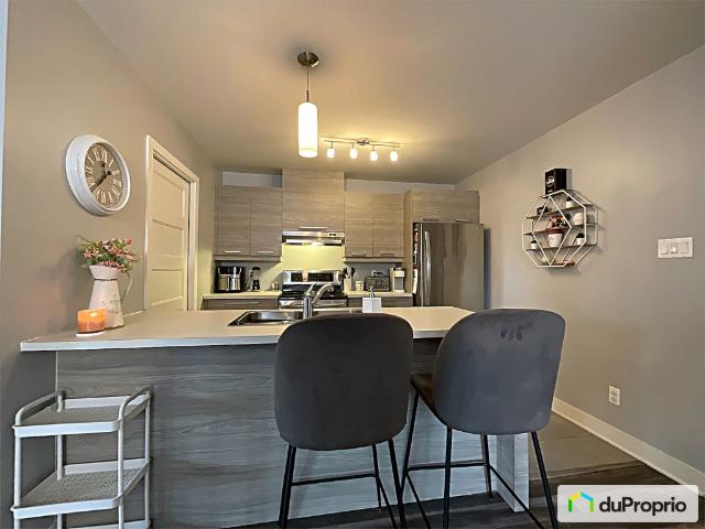 Condo à vendre Vaudreuil Dorion 2 chambres 1 salle de bain #1098