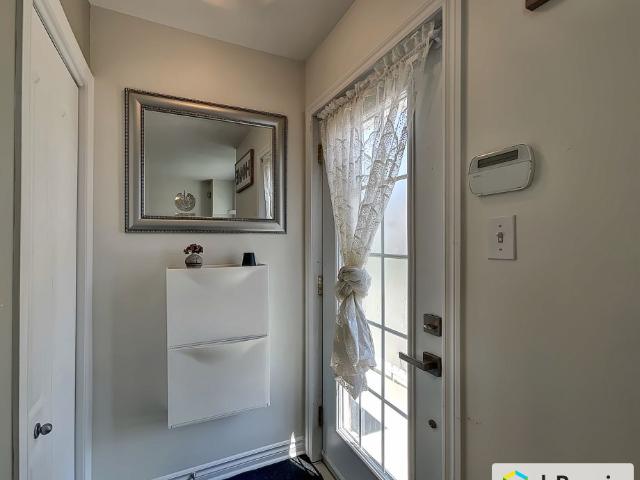 Condo à vendre Fabreville 3 chambres 1 salle de bain #1097