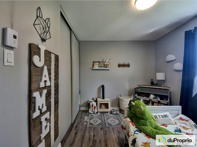 Condo à vendre Gatineau Hull 2 chambres 1 salle de bain #1075