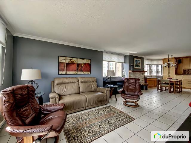 Condo à vendre Gatineau Hull 2 chambres 1 salle de bain #1077