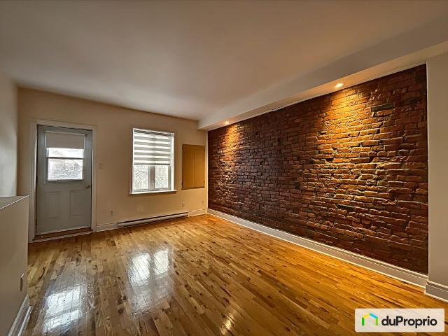 Condo à vendre Le Sud Ouest 2 chambres 1 salle de bain #1084