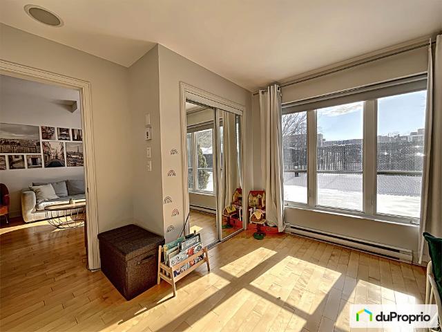 Condo à vendre Longueuil Vieux Longueuil 2 chambres #1092