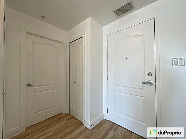 Condo à vendre Saint Laurent 1 chambre 1 salle de bain #1093