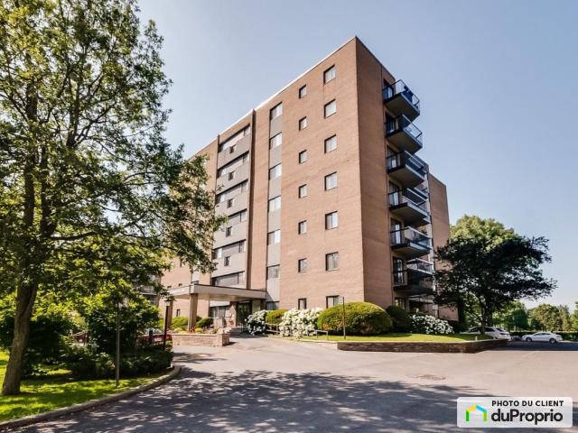 Condo à vendre St Lambert 2 chambres 1 salle de bain #1104