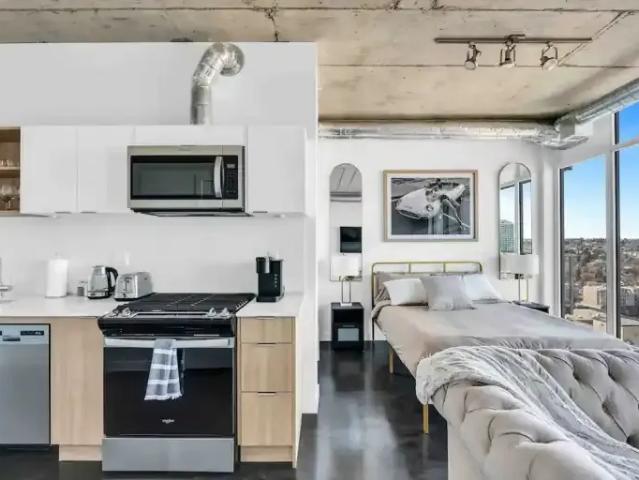 Condo Calgary AB 102770794