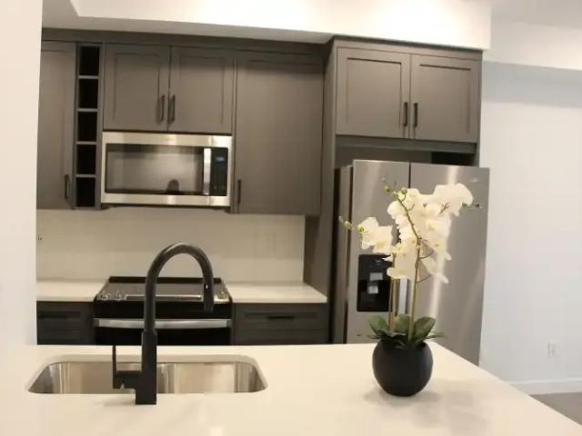 Condo Calgary AB 104181259