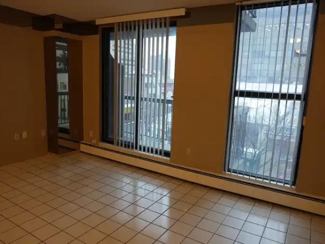 Condo Calgary AB 104506821