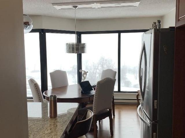 Condo de luxe à louer