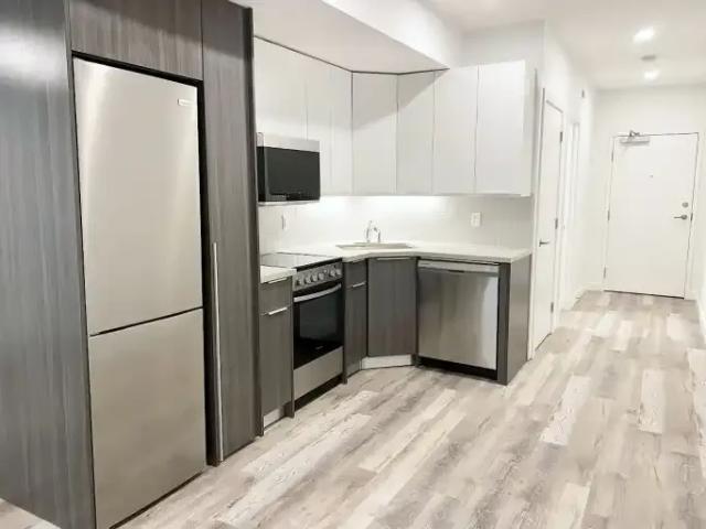 Condo Edmonton AB 104181311