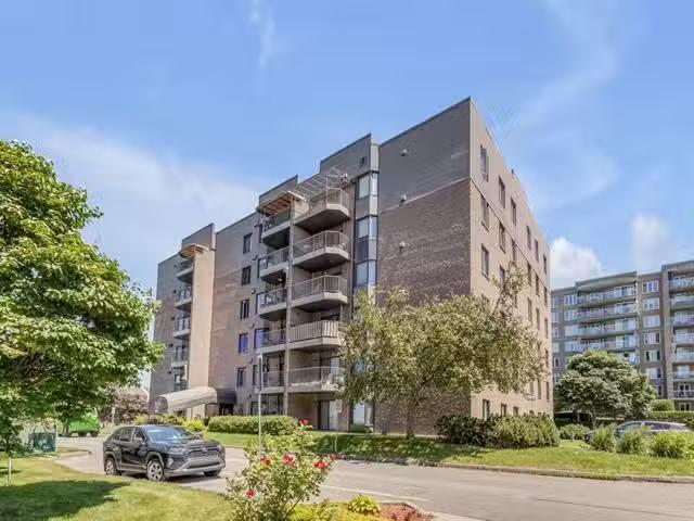Condo for sale Quebec North Shore #QT319 MLS: 18336184