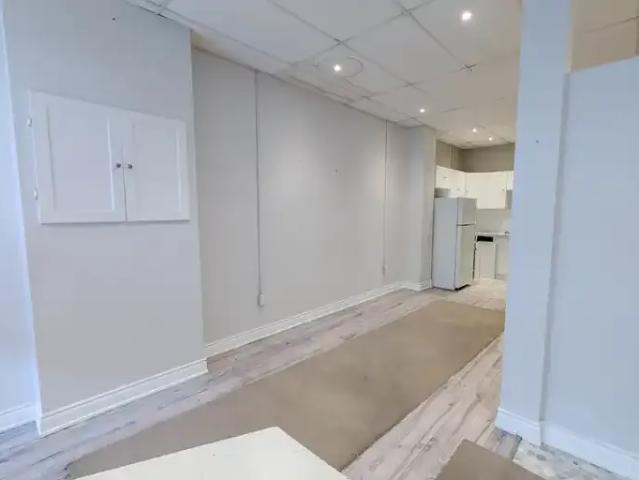 Condo For Rent Welland ON 1100 ELS102846413