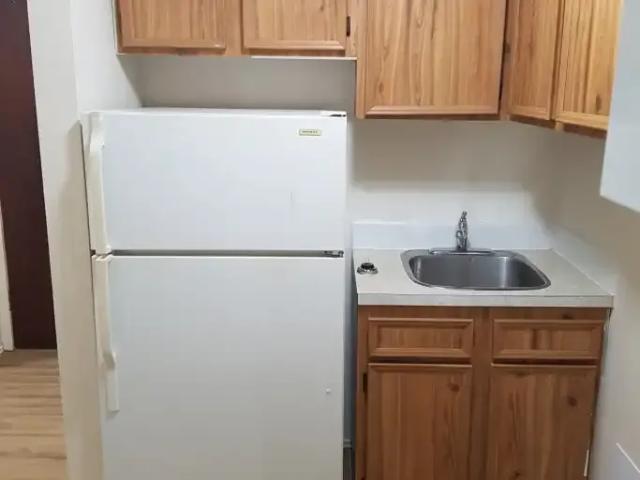 Condo For Rent Grande Prairie AB 1000 ES104991545
