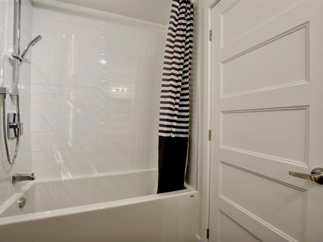 Condo For rent Montréal