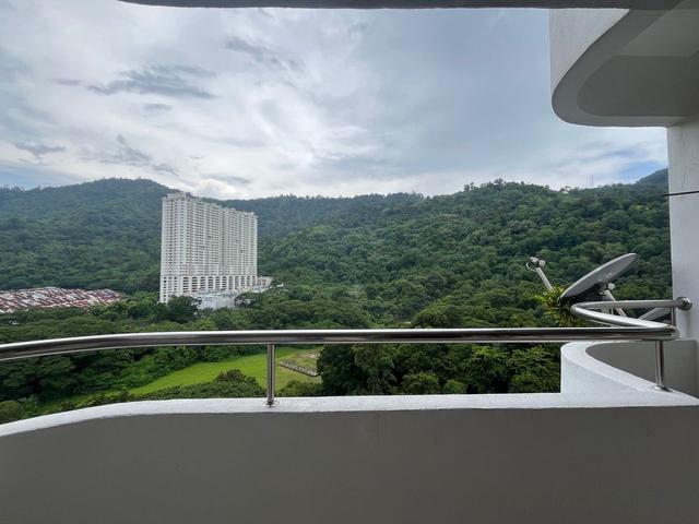 Condo Hill view with fresh air in Penang