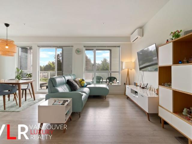 Condo in Vancouver West Side, BC