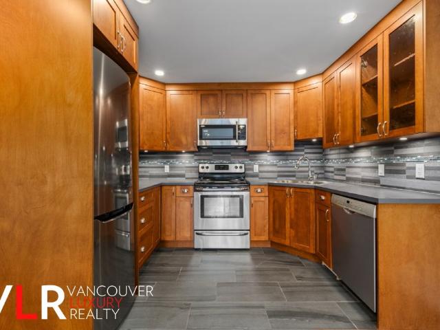 Condo in Vancouver West Side, British Columbia