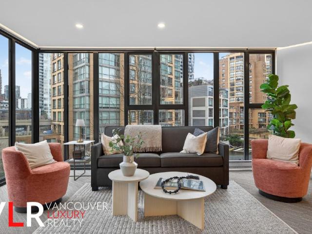 Condo in Downtown Vancouver, British Columbia