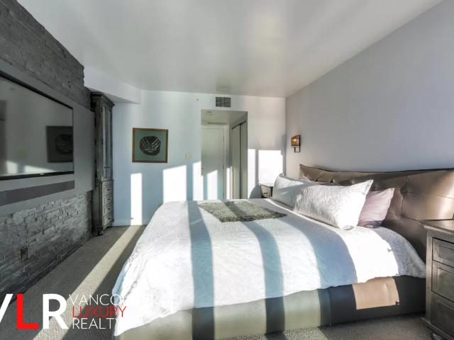 Condo in Downtown Vancouver, British Columbia