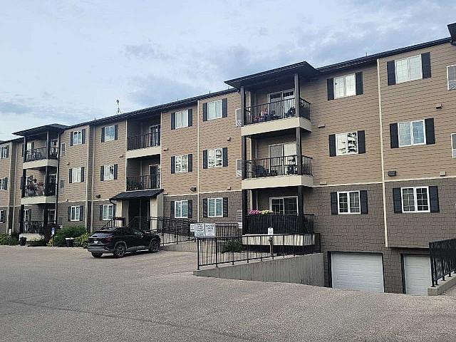 Condo In Landmark For Sale