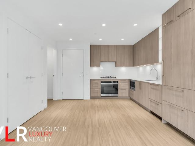 Condo in North Vancouver, BC