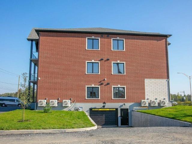 CONDO LOCATIF 41/2 À LOUER | QUARTIER ÉQUESTRE SHERBROOKE