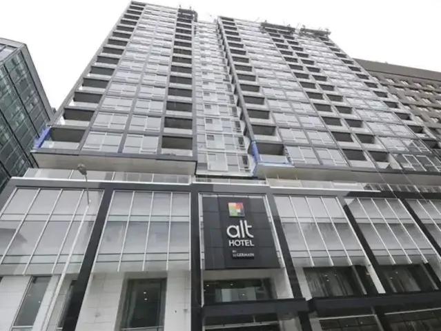 Condo Ottawa ON 104182425