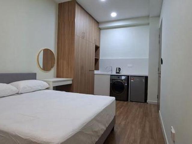 Condo Rent Sunway Velocity 2 Cheras 300sf Furnish 1Room nearby MRT