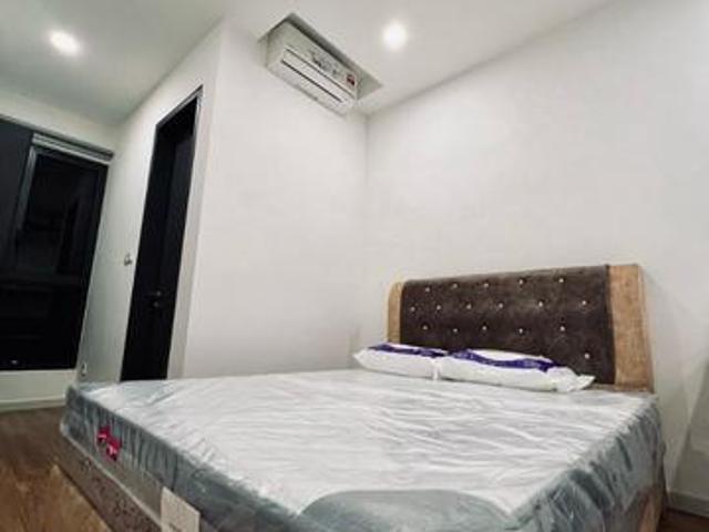 Condo Rent Sunway Velocity 2 Cheras 300sf Furnish 1Room close to MRT