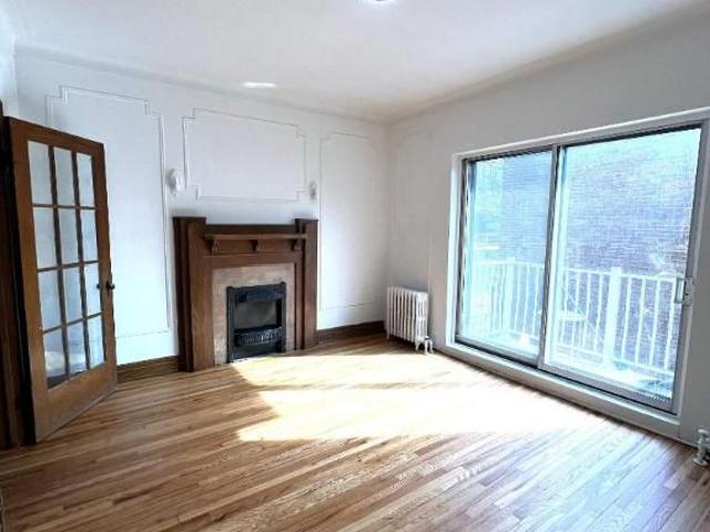 *CONDO SPACIEUX, LUMINEUX ET ENSOLEILLÉ – 2 CHAMBRES FERMÉES