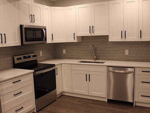 Condo Style Basement Suite Evanston Area