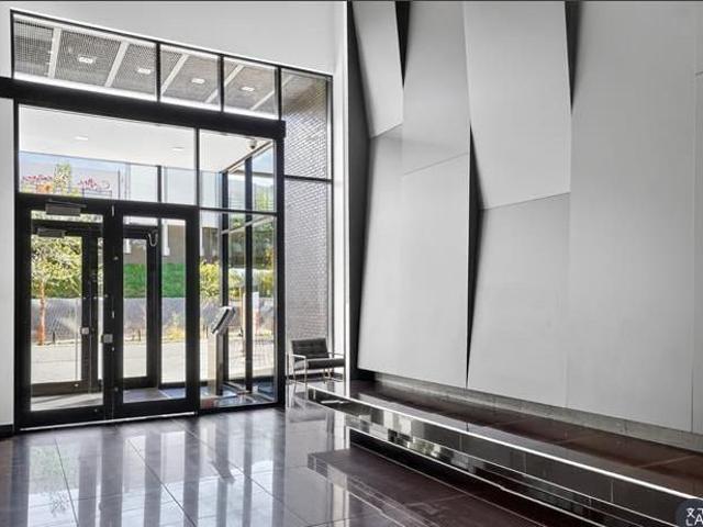 Condo Style Loft 1 chambre a coucher Griffintown 1085 Smith, Montreal gym, pool, spa, appliances, piscine, electros