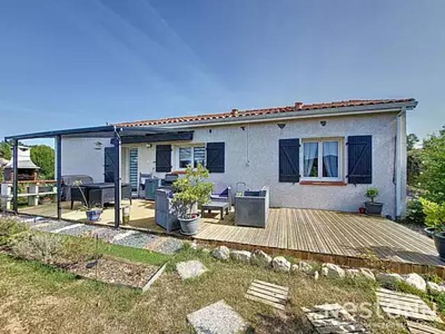 Condom 32100 Achat / Vente maison 3 pièces t3 au dernier étage terrasse