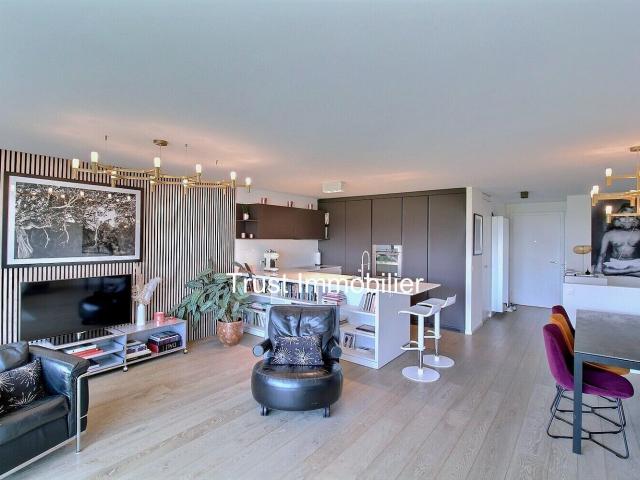 Condominium apartment with 4 rooms on sale in Genève Cité Rive droite 118 m² | dreamo. Ch