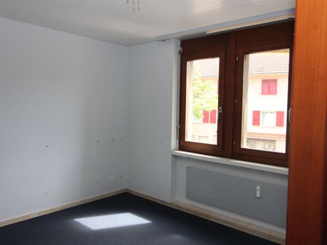Condominium apartment with 4.5 rooms on sale in Aesch BL 104 m² | dreamo. Ch