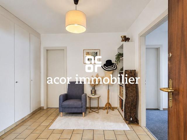Condominium apartment with 4.5 rooms on sale in Au centre de 115 m² | dreamo. Ch