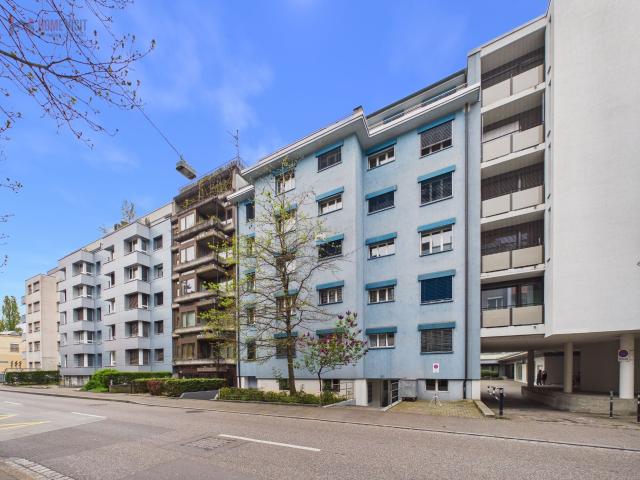Condominium apartment with 4.5 rooms on sale in Basel 102 m² | dreamo. Ch