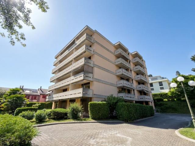 Condominium apartment with 2.5 rooms on sale in A deux pas du lac! Ref MTX_AP0194 | dreamo. Ch
