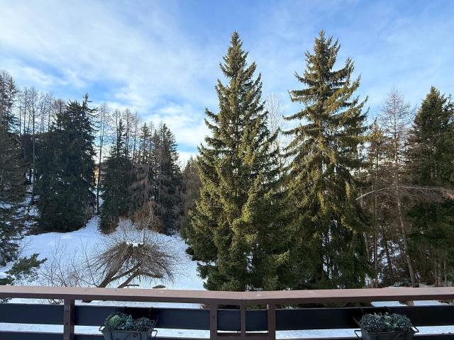 Condominium apartment with 2.5 rooms on sale in Crans Montana 79 m² | dreamo. Ch