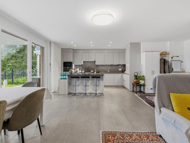 Condominium apartment with 3.5 rooms on sale in Zwingen 91 m² | dreamo. Ch