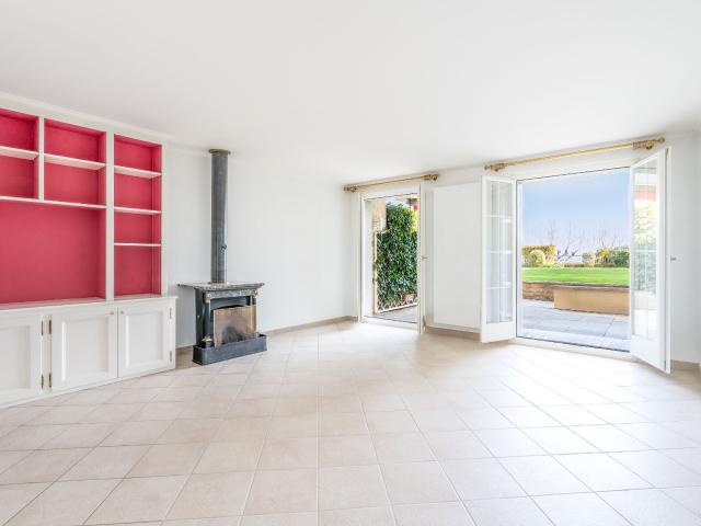 Condominium apartment with 3.5 rooms on sale in Au coeur du centre historique 100 m² | dreamo. Ch