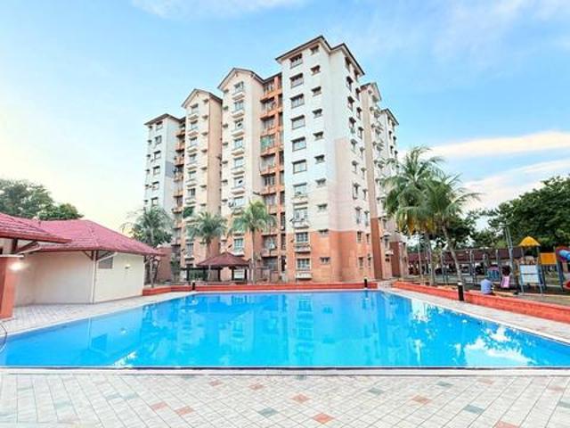 Condominium Elaeis 2 Bukit Jelutong Partially Furnished
