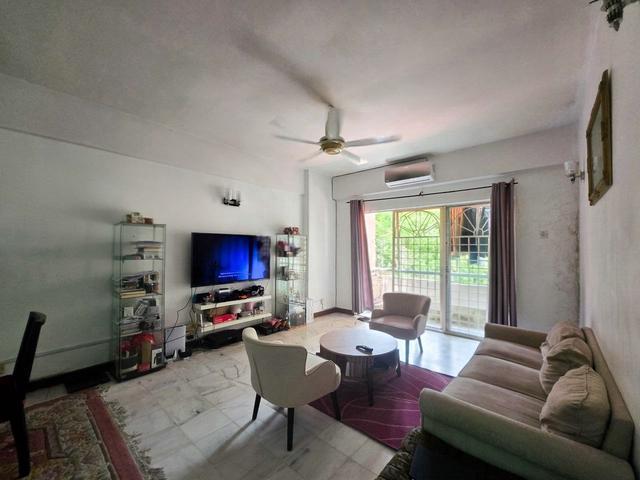 Condominium Emerald Hill Condominium Bukit Indah Ampang