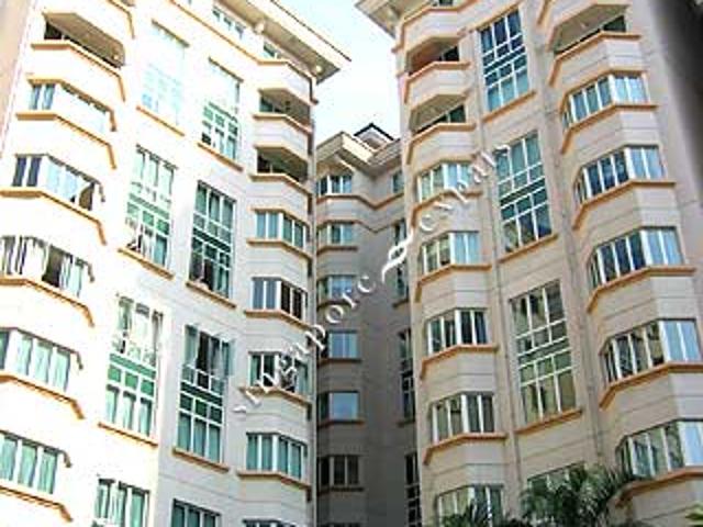 Condominium for RENT EMERALD GARDEN D01