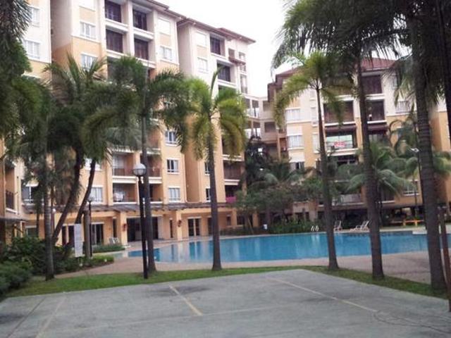 Condominium Lakes CondominiumsPangsapuri Tasik Kota Kemuning