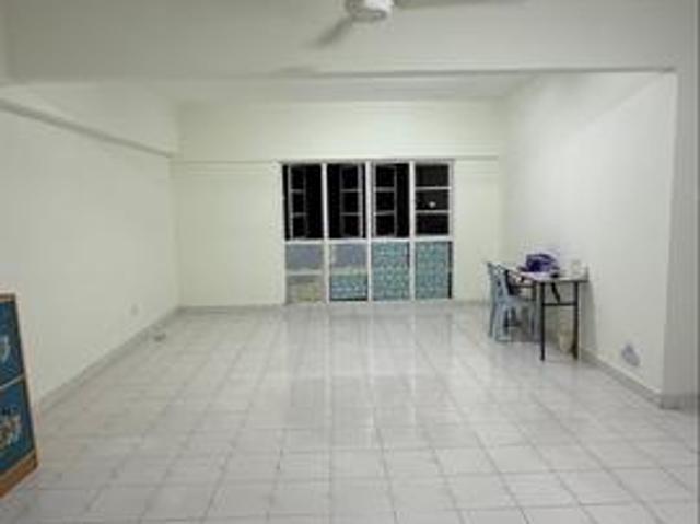 Condominium Next To PNB118