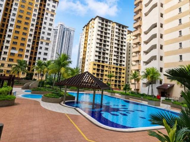 Condominium Pelangi Damansara 900sqf Kota Damansara near MRT