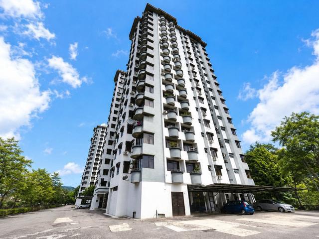 Condominium Persiaran Sungai Emas 19 Below Market