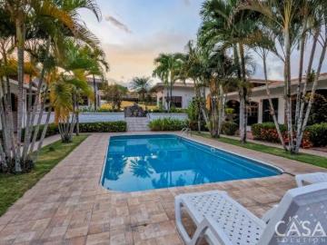 Condominio Amueblado De 1 Habitación En Venta A Excelente Precio En Cuesta Del Sol, David